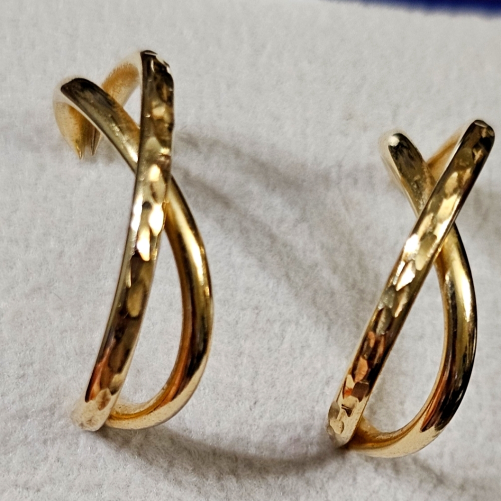 14KT Yellow Gold Earrings